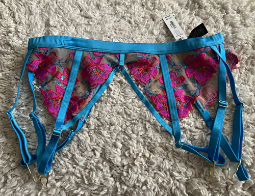 Bnwt glistening ann summers - glistening,
