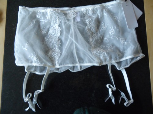 Wacoal deep wide white - deep,
