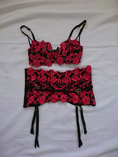 Ann summers the hero - summers, pad