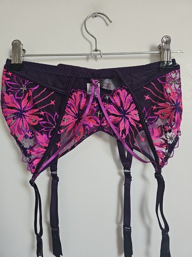 Ann summers esteemed - ann, waspie