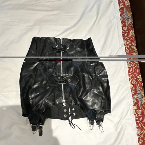 Skin two clothing black - two,